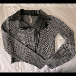 Knit works size medium crop top jacket